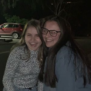 Meet your Posher, Baylee